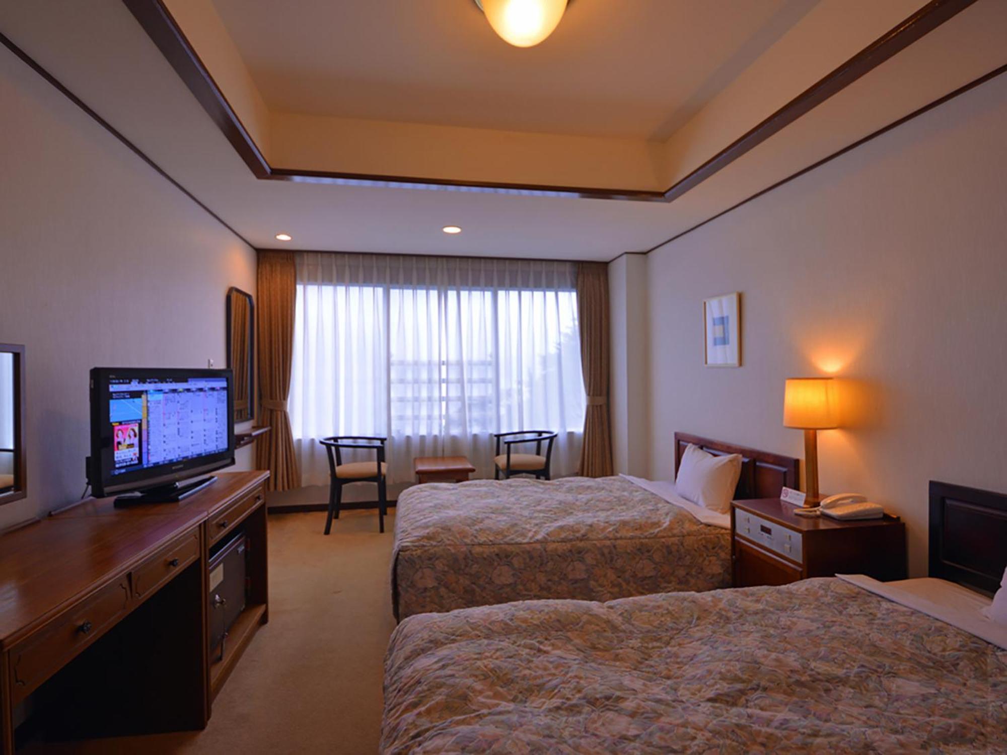 אטאמי Hotel New Akao מראה חיצוני תמונה